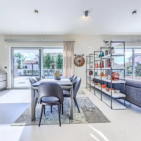Villa Cedrus By Interhome Svetvinčenat