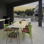 Βίλα Cedrus By Interhome Svetvinčenat