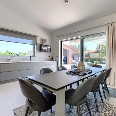 Cedrus By Interhome *